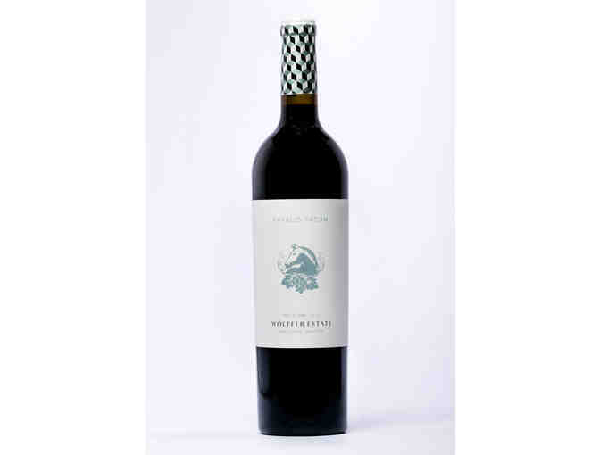 HEAD FOR THE HAMPTONS