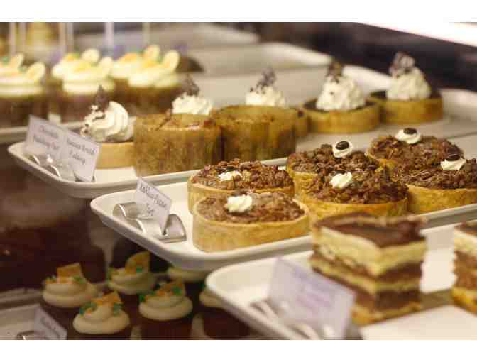 A DELICIOUS DAY WITH A NAPLES ICON