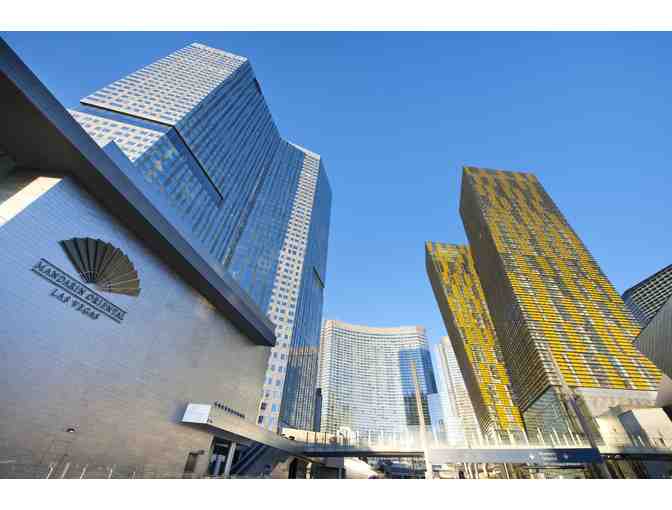 MANDARIN WITH A TWIST