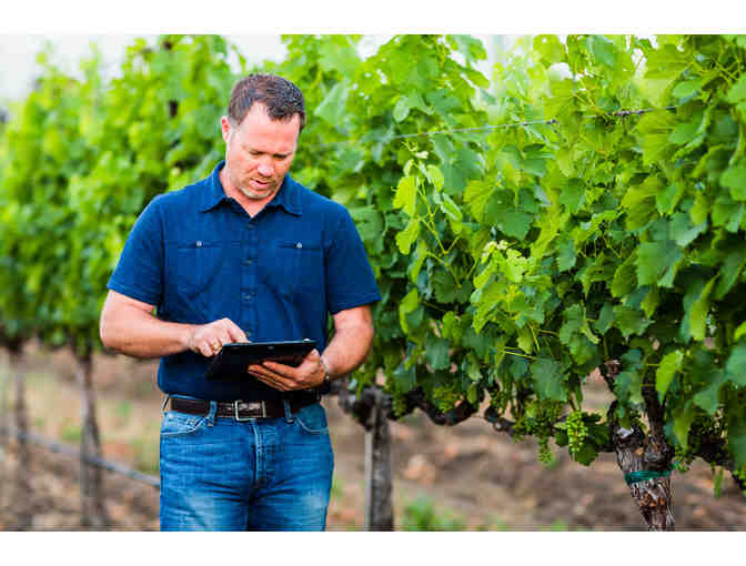 ENJOY THE CAKEBREAD EXPERIENCE