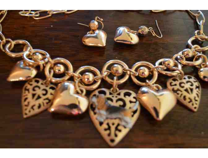 Puff Heart Bassset Hound Necklace & Earring Set