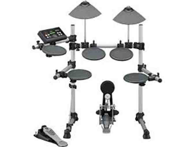 Yamaha DTX500 Electric Drum Set - Photo 1