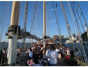 Manhattan by Twilight - A Sailing Excursion