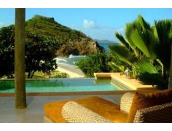 7 Night Luxury Stay at The Grenadines Palm Island Resort