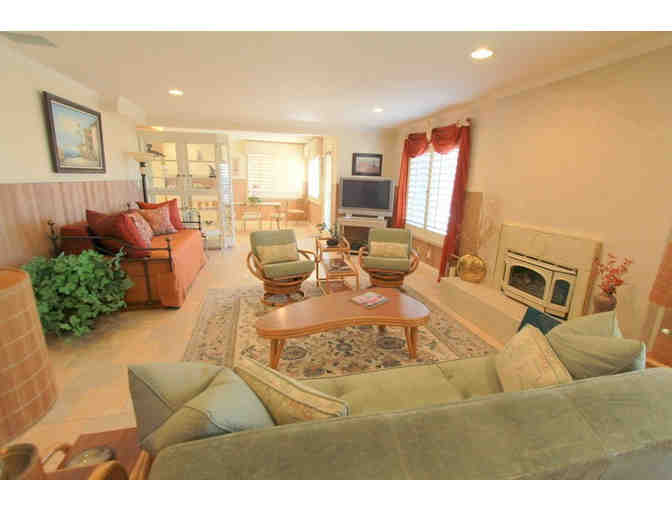 5-Night Stay in San Francisco Bay Area View Home - 1BR/1BA