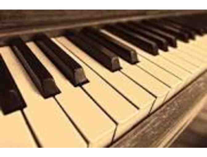 In-home Piano Concert with Alan Roubik