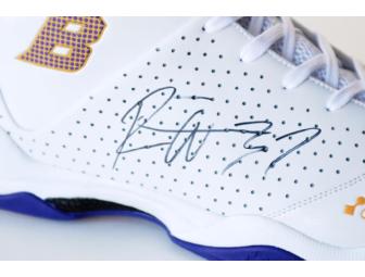 Los Angeles Lakers Ron Artest Autographed Shoe