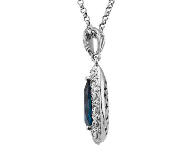 14k WHITE GOLD LONDON BLUE TOPAZ NECKLACE