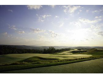 Oakmont Country Club with Pikewood National Golf Club - Escorted Threesome