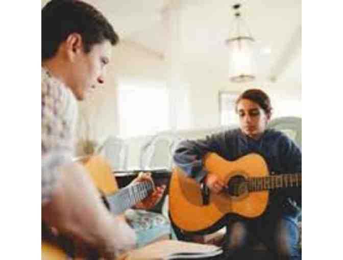 Private Piano or Guitar Lessons