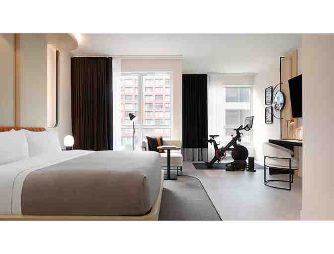 Toronto ROM Yorkville Getaway