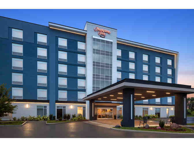 Overnight Stay at Hampton Inn Kingston