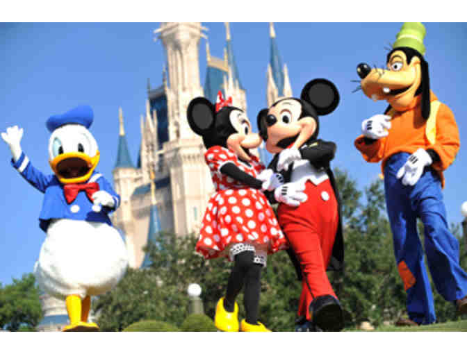 4 One-Day Park Hopper Passes to Disney World