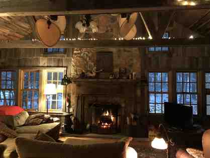 Weekend Stay at Charming Mountain Cabin