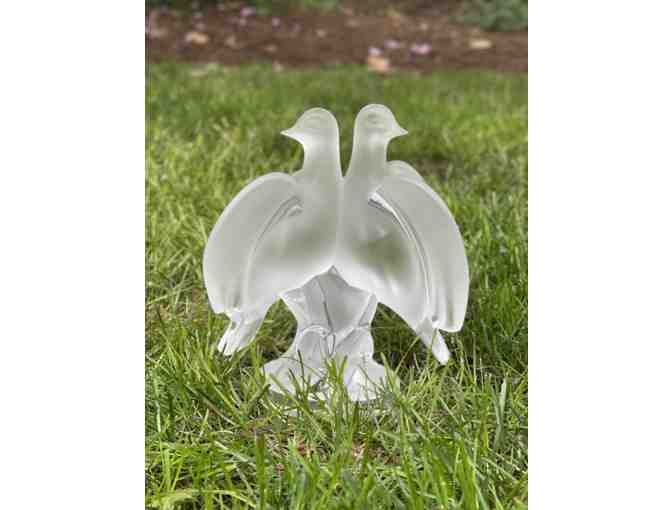 Crystal Lalique Dove Sculpture