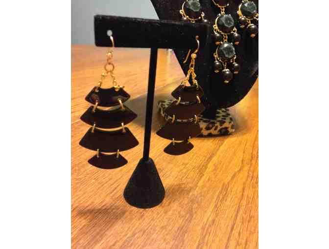 Black and Dark Green Necklace and Earring Set