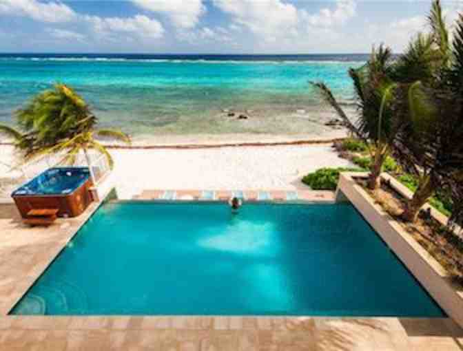 Grand Cayman Getaway