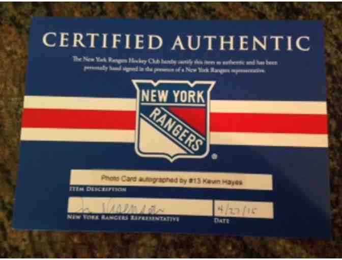 A Kevin Hayes 2014-2015 autographed photo card
