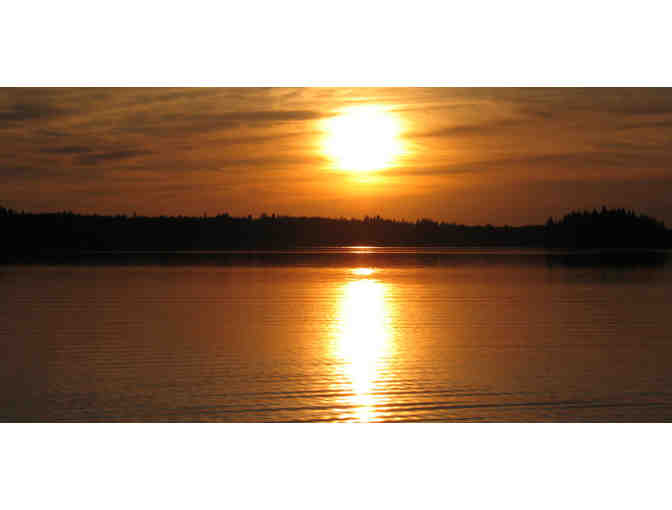 A Spectacular Dinner for 8 in a Private Waterview Room at The Briarcliff Manor!