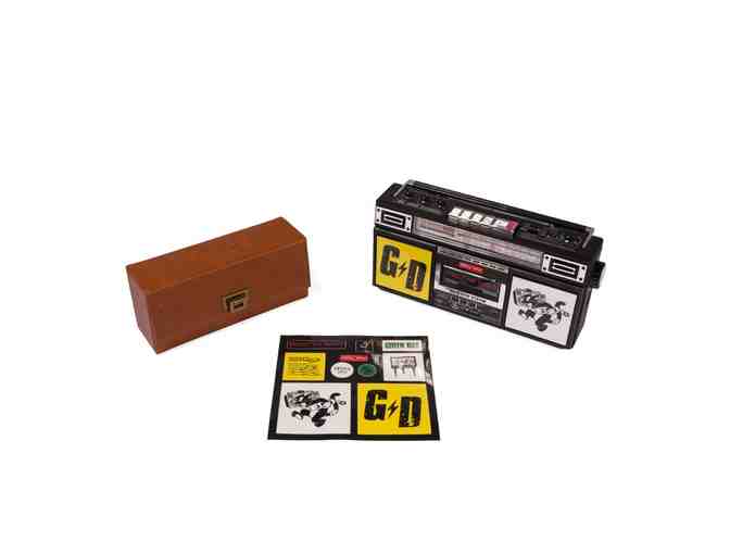 GREEN DAY BOOMBOX AND CASSETTE BOX SET