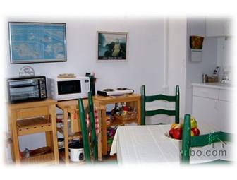 Stay 3 nights in Hawaiian Vacation Rental just 200 yds from the Obama's