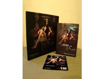 'La Reina del Sur' autographed memorabilia