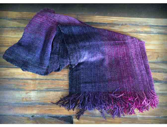 Shades of Purple . . . a handwoven scarf