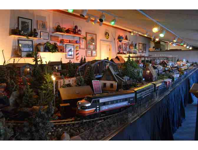 Family Night Outing II . . . at Overly's Christmas Village