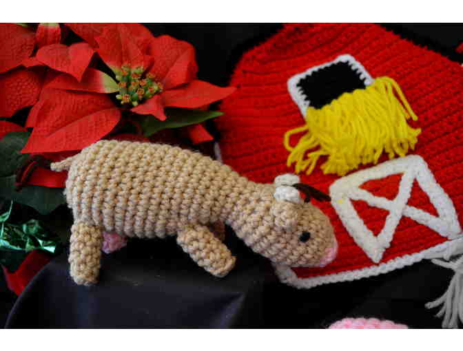 Barnyard . . . a Hand-Crocheted Farm Set