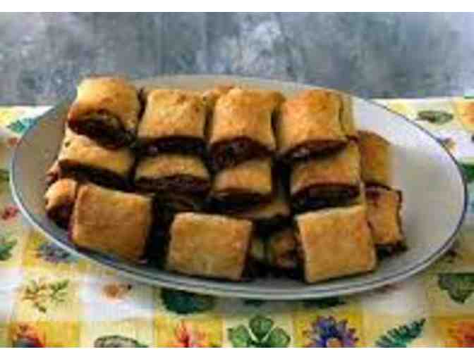 Cinnamon Rolls, Snails & Pies . . . Oh My!