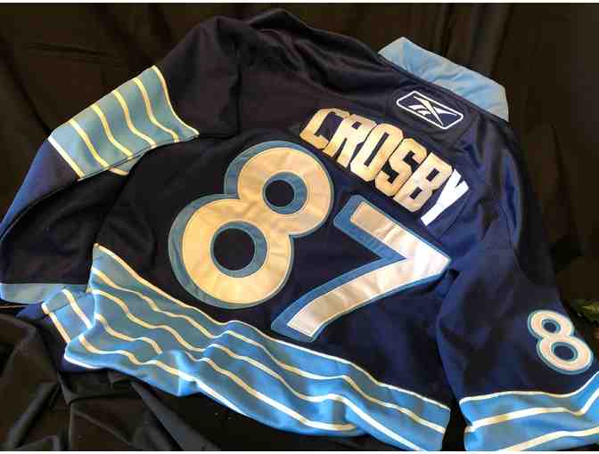 Winter Classic Captain Crosby