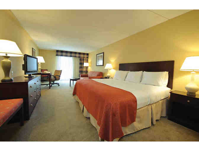Overnight Stay with Breakfast for Two at the Holiday Inn Harrisburg East