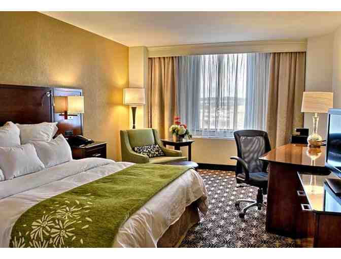 An Overnight Stay at the Marriott Pittsburgh City Center