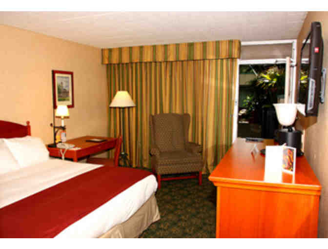 One-Night Deluxe Room Stay for Two and Breakfast at Ramada Conference and Golf Hotel