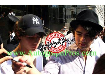Jonas Brothers Autographed Signed Cool Airbrush Guitar & Proof