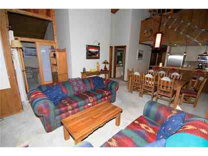 MAMMOTH CONDO VACATION