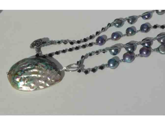 Crochet Beaded Pearl necklace with Abalone Shell