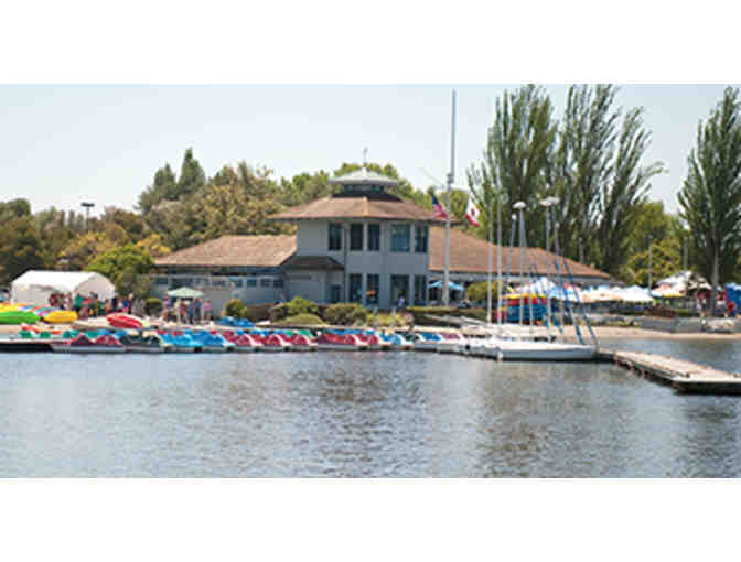 Shoreline Lake Boathouse Rental