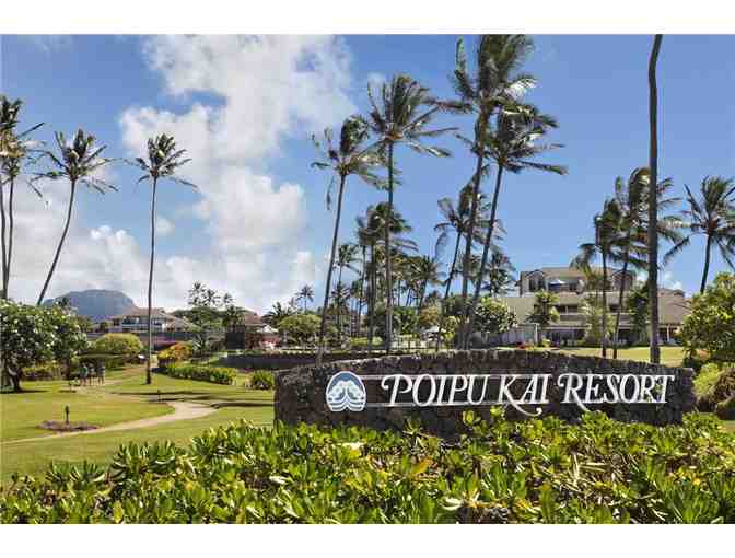 7 Nights in an Ocean-front Kauai Condo