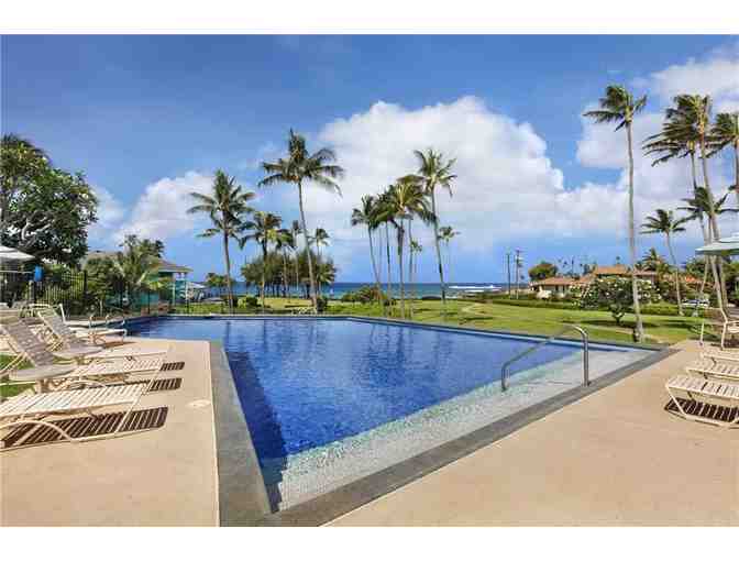 7 Nights in an Ocean-front Kauai Condo