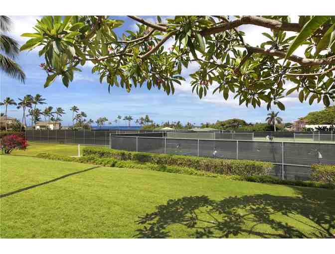 7 Nights in an Ocean-front Kauai Condo