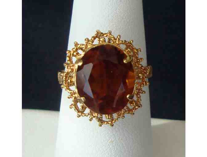 18K Gold Ring with Citrine Stone -- Vintage