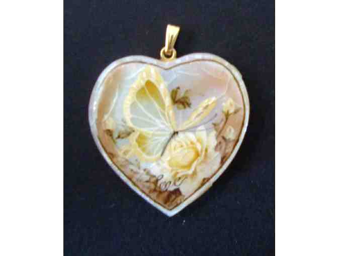 Vintage Mother of Pearl Heart Pendant
