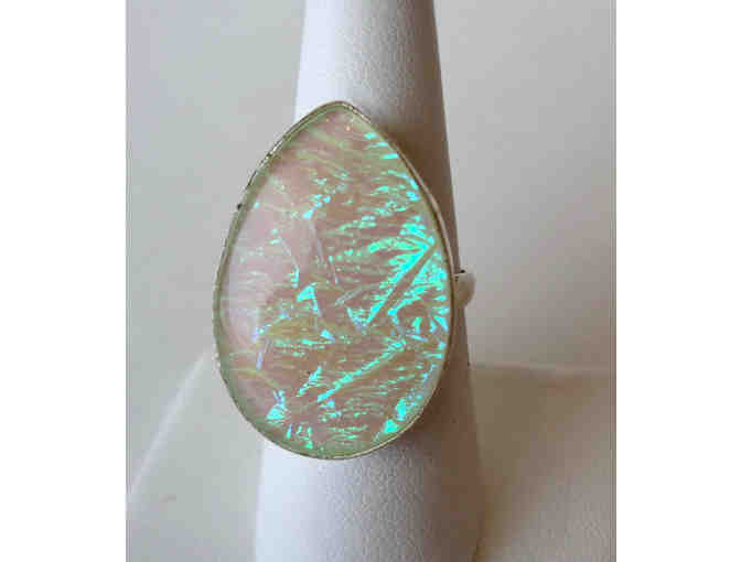 Iridescent Teardrop Ring -- Size 6.5 --Pre-Owned