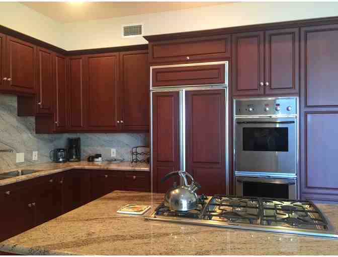 Two Week Hawaiian Private Two-Bedroom Homestay on the Island of Lanaii