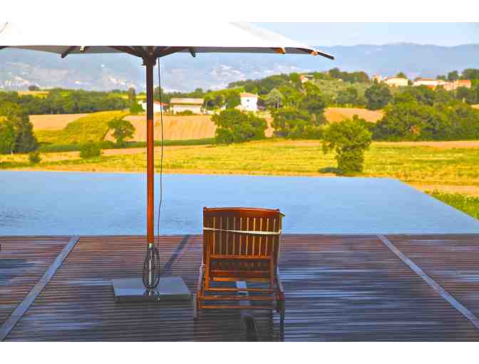 A Week's Stay in the Umbrian Hills of Italy - Four Bedroom, Two Bath Renovated Farmhouse