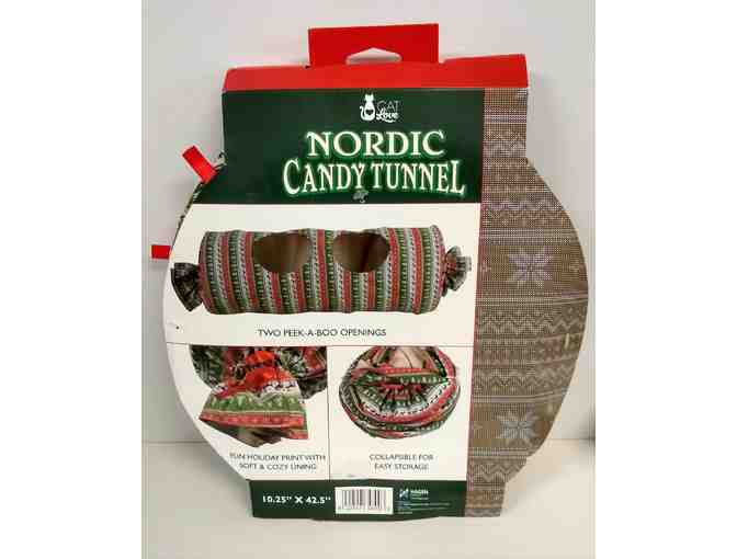 Cat Nordic Candy Tunnel