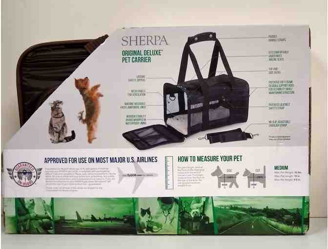 Sherpa Pet Carrier Size Medium (16 pounds)