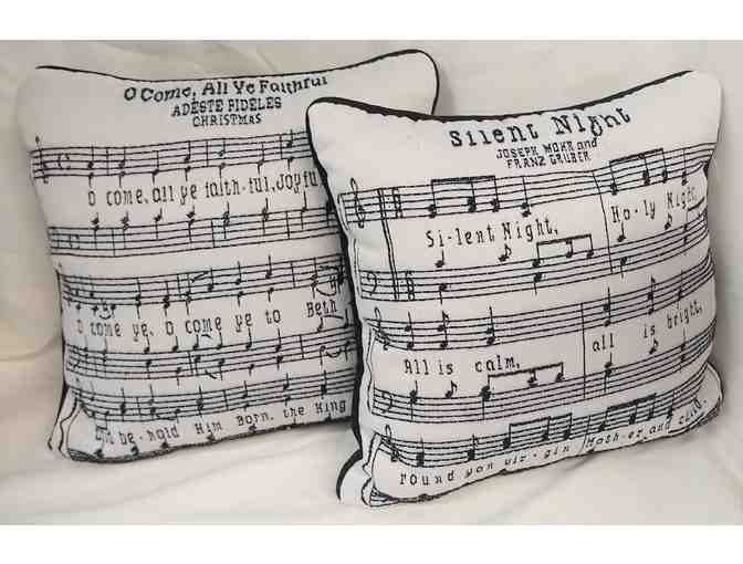 Pillows - Musical Theme