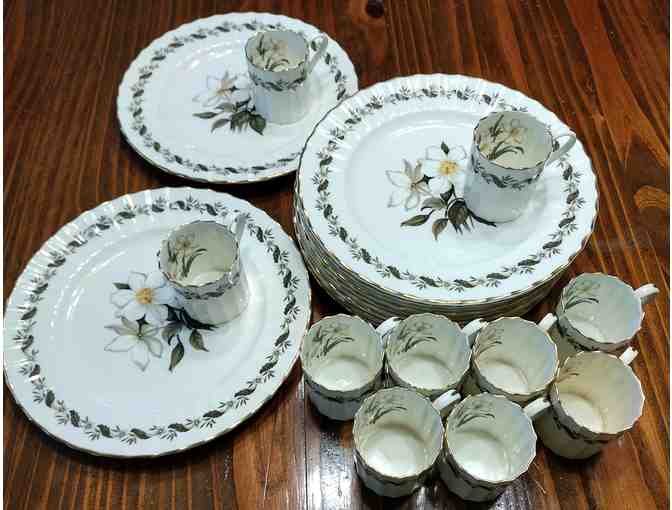 Bone China - Royal Worcester 20 pc Demitasse Cups and Plates